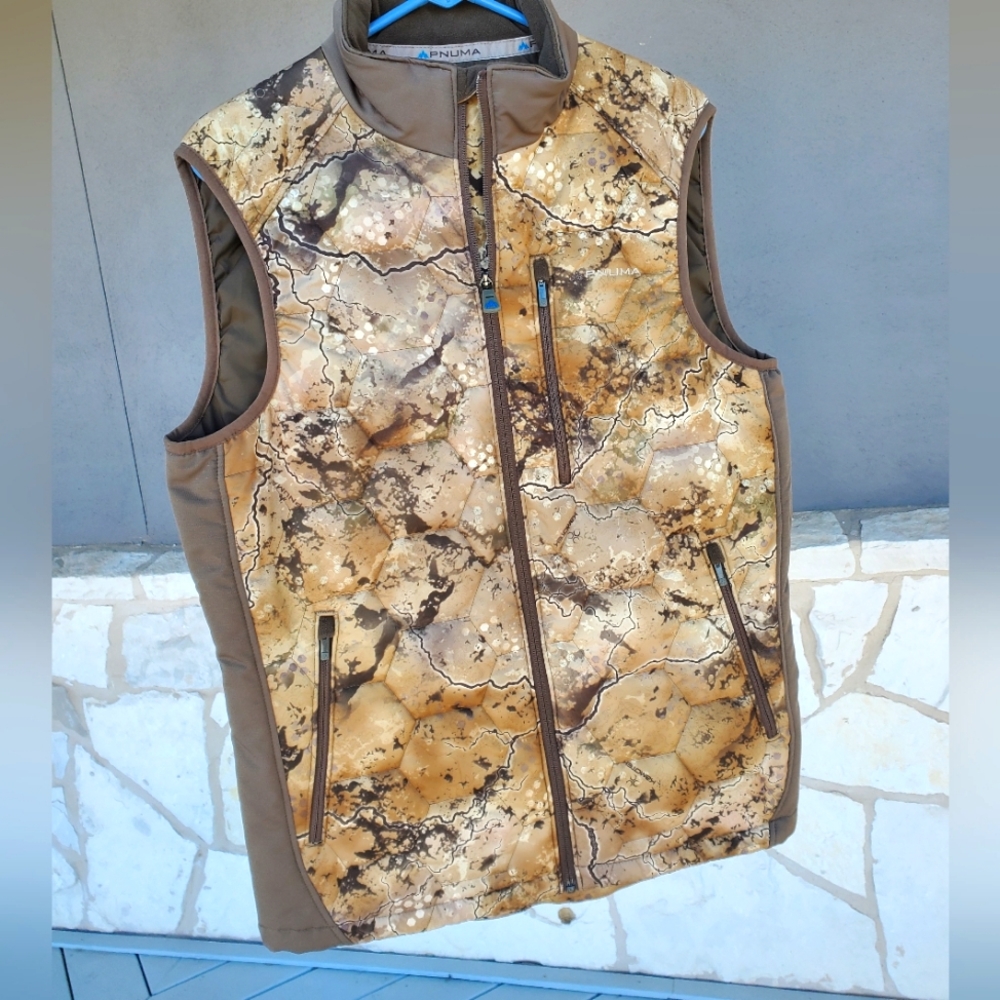 PNUMA Outdoors Insulator Camo Vest Men's Medium